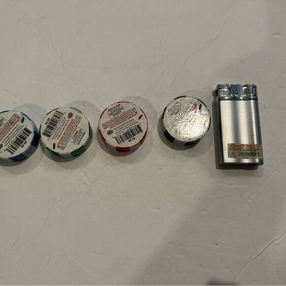 Novelty Lighters - Picture 2 of 3